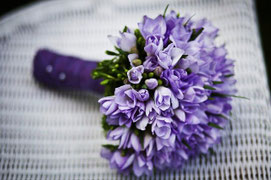 Schöne Blumen als kleine Aufmerksamkeit für liebe Menschen
